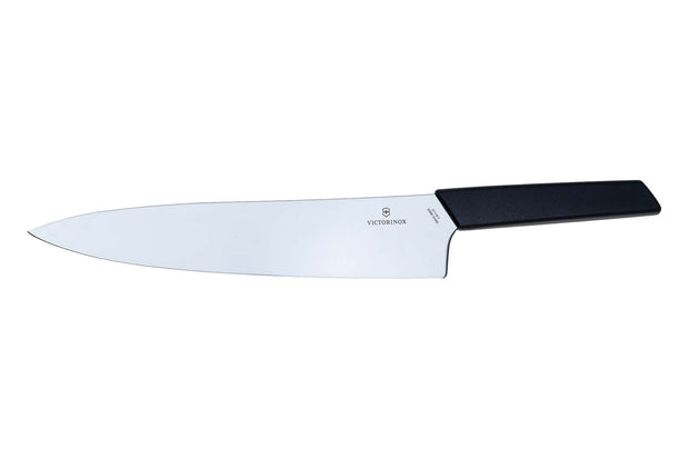 Cutit pentru carne Victorinox Swiss Modern, lama 19 cm, maner negru 6.9013.19B