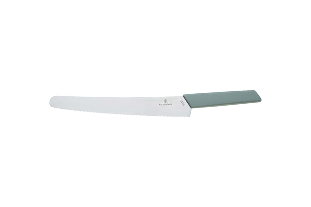 Cuțit pentru panificatie si patiserie Victorinox 6.9076.26W44,lama zimtata 26 cm