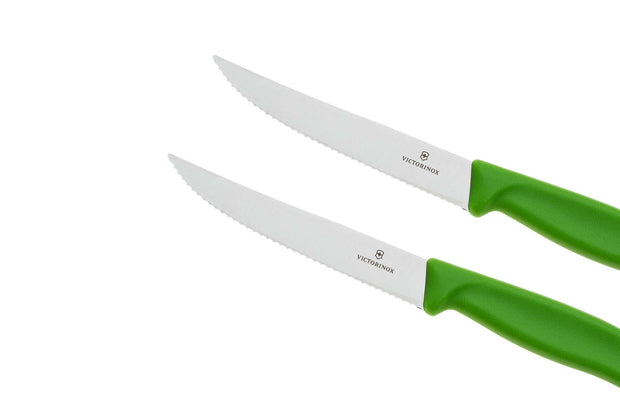 Set 2 cutite Victorinox 6.7936 pentru friptura si pizza lama zimtata si maner color