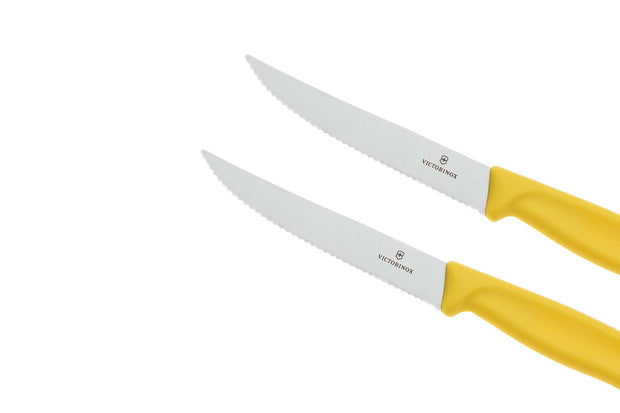 Set 2 cutite Victorinox 6.7936 pentru friptura si pizza lama zimtata si maner color